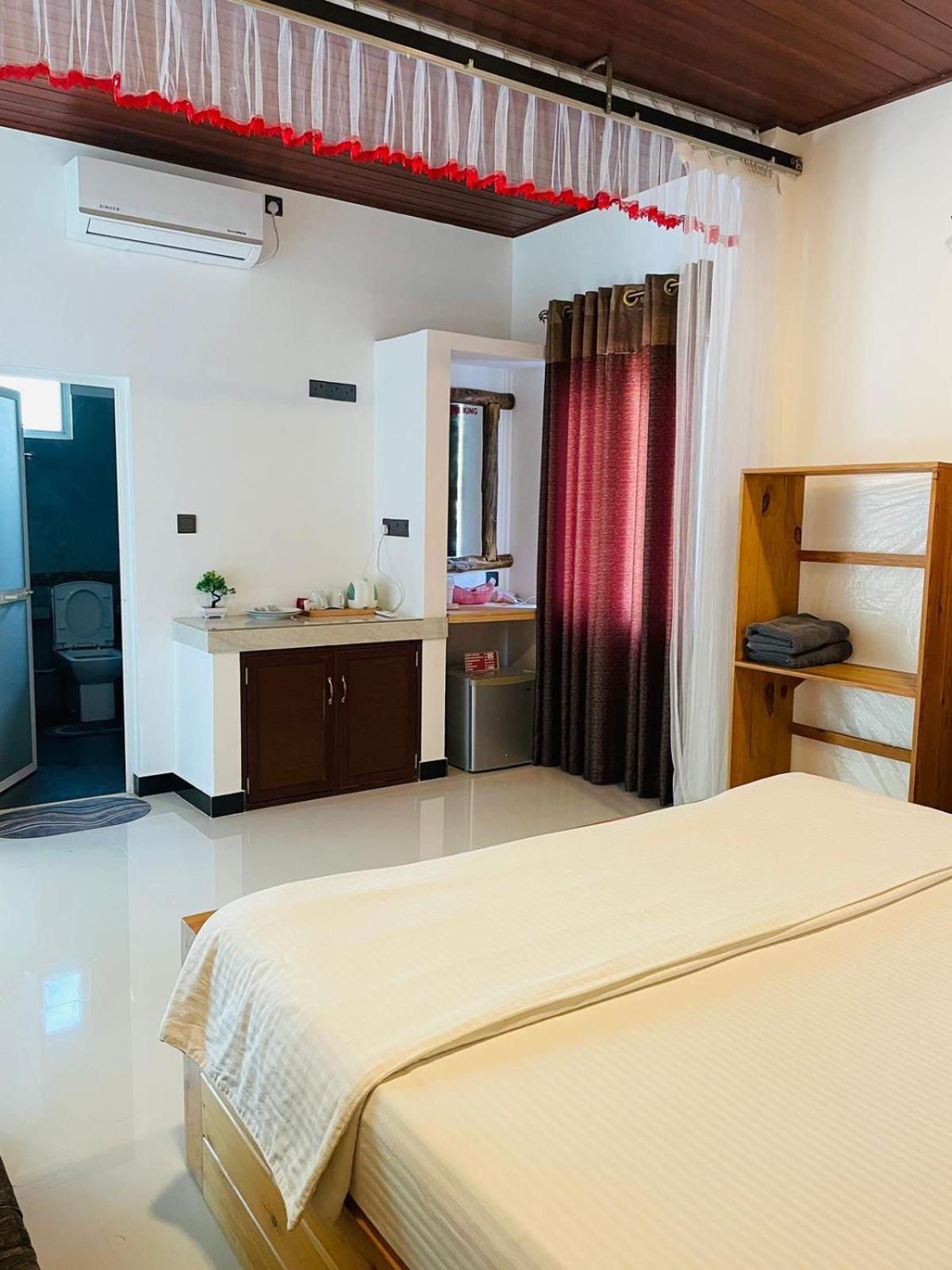 Dhanudi Homestay Элла Экстерьер фото