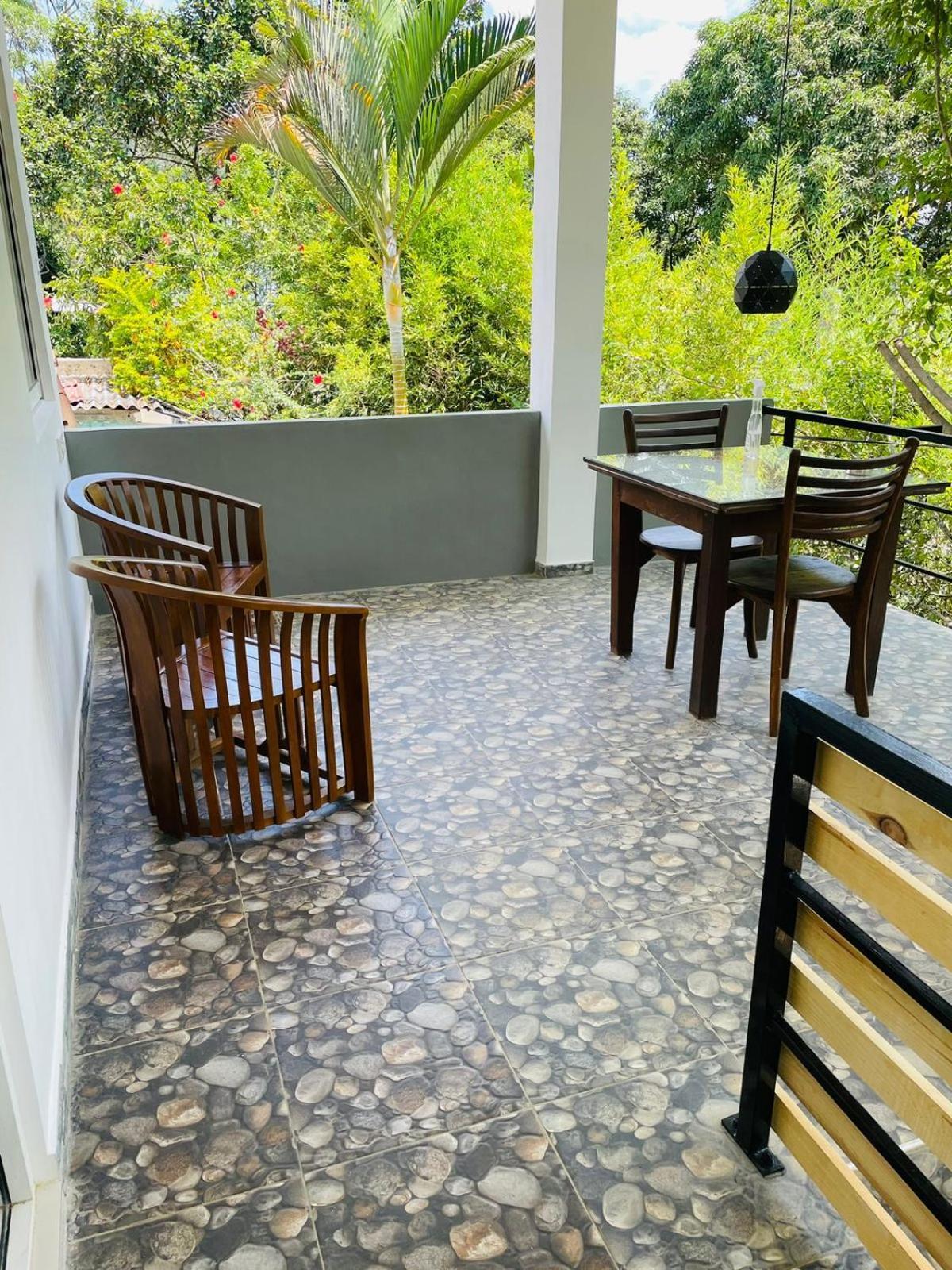Dhanudi Homestay Элла Экстерьер фото