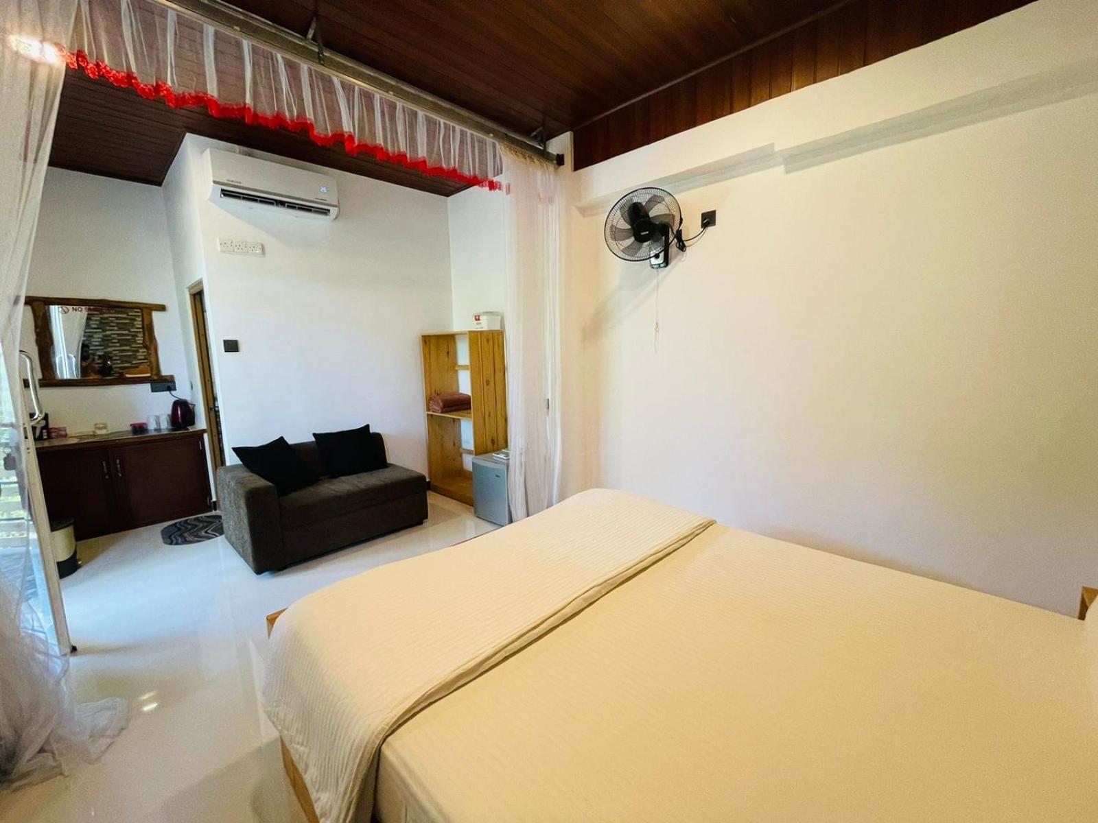 Dhanudi Homestay Элла Экстерьер фото